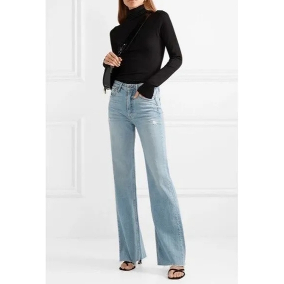 NWT GRLFRND Carla Super High-Rise Bell Jean in Gonna Fly Now sz 28 - Picture 2 of 16